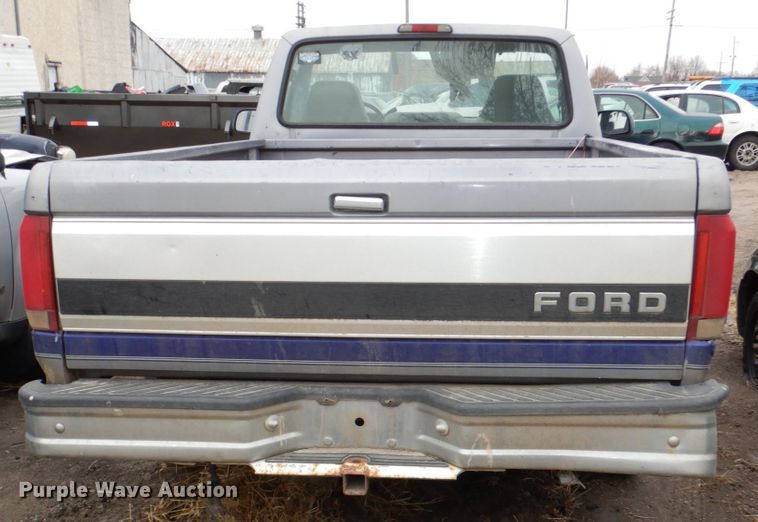 image for item JJ9235 1995 Ford F150  pickup truck