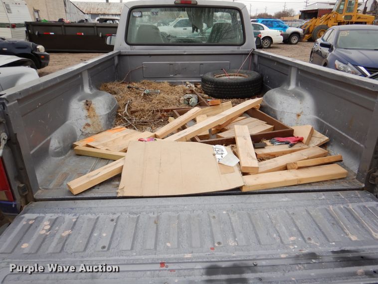 image for item JJ9235 1995 Ford F150  pickup truck