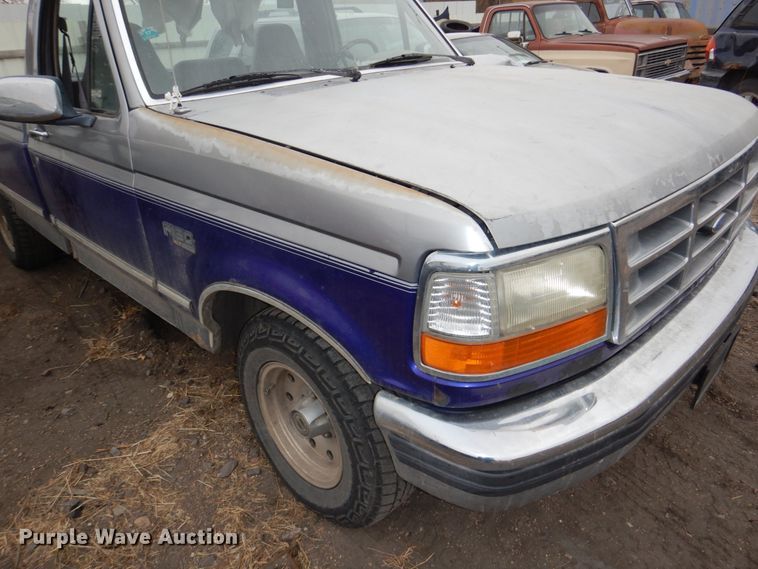 image for item JJ9235 1995 Ford F150  pickup truck