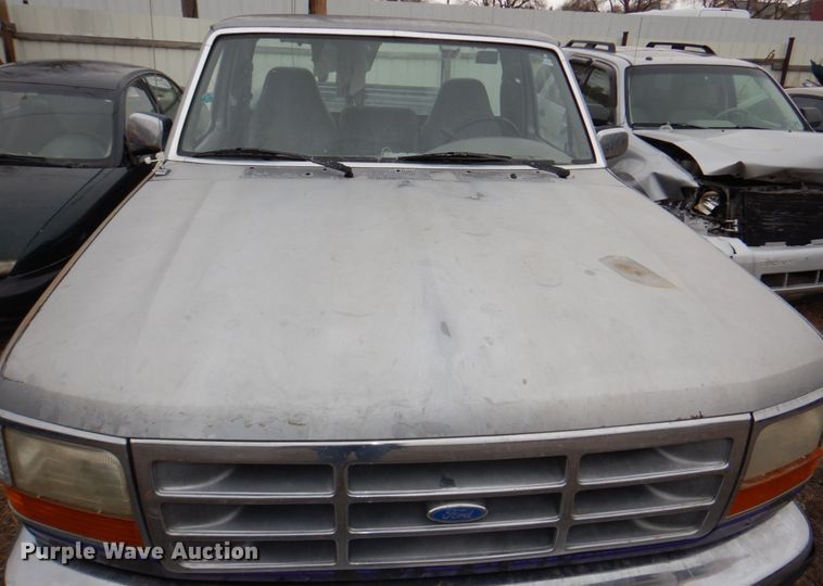 image for item JJ9235 1995 Ford F150  pickup truck