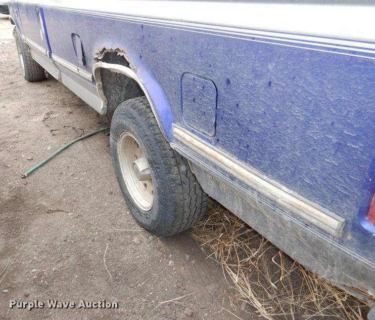 image for item JJ9235 1995 Ford F150  pickup truck