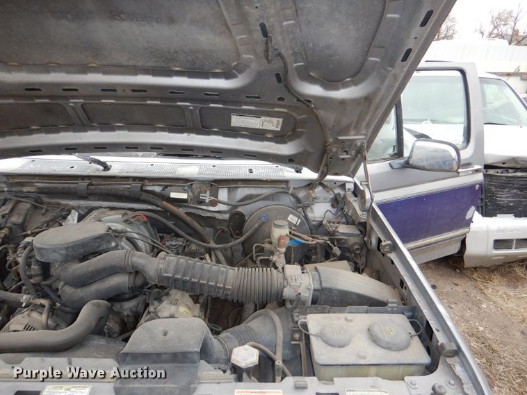 image for item JJ9235 1995 Ford F150  pickup truck