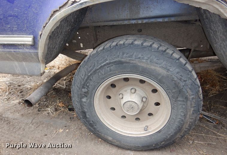 image for item JJ9235 1995 Ford F150  pickup truck