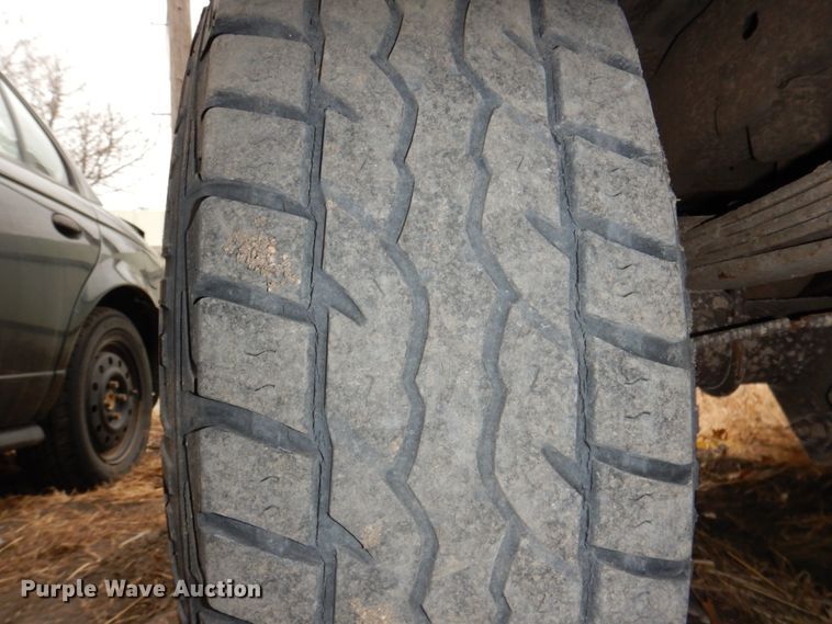 image for item JJ9235 1995 Ford F150  pickup truck