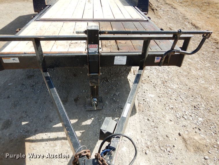 image for item JK9773 2015 H&H  utility trailer