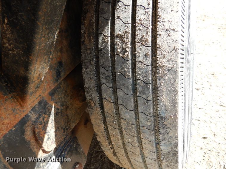 image for item JK9773 2015 H&H  utility trailer