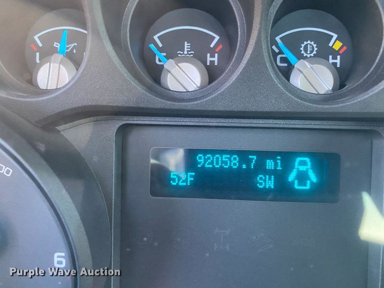 image for item JN9217 2016 Ford F550 Super Duty XL  flatbed truck