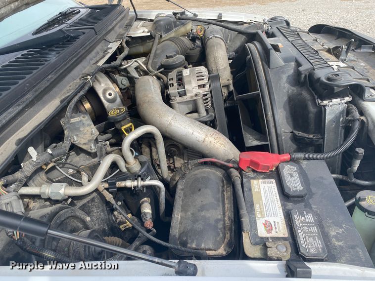 image for item JN9231 2007 Ford F550 Super Duty XL  flatbed truck