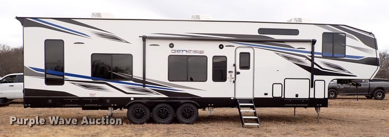 image for item JO9675 2022 Genesis Supreme 40CRXL  toy hauler camper