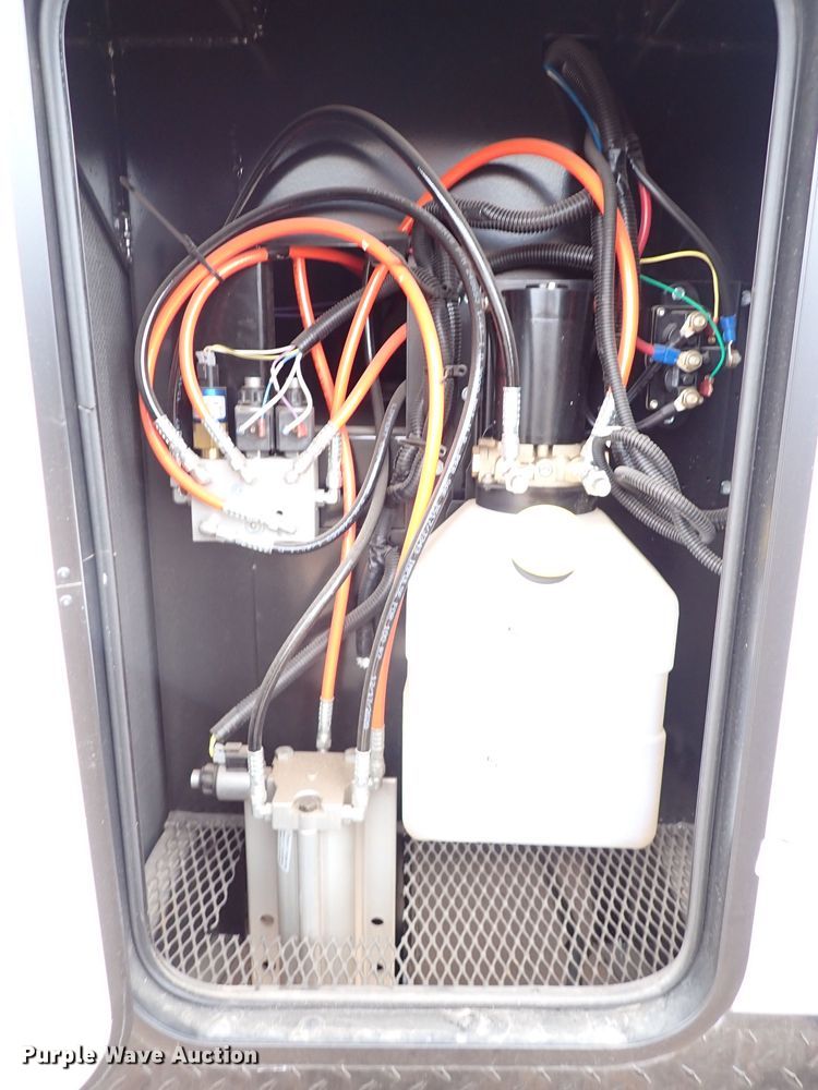 image for item JO9675 2022 Genesis Supreme 40CRXL  toy hauler camper