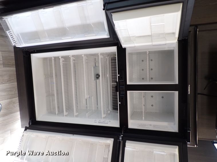 image for item JO9675 2022 Genesis Supreme 40CRXL  toy hauler camper