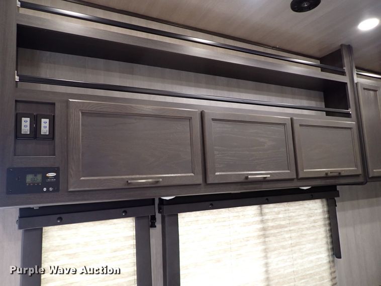 image for item JO9675 2022 Genesis Supreme 40CRXL  toy hauler camper