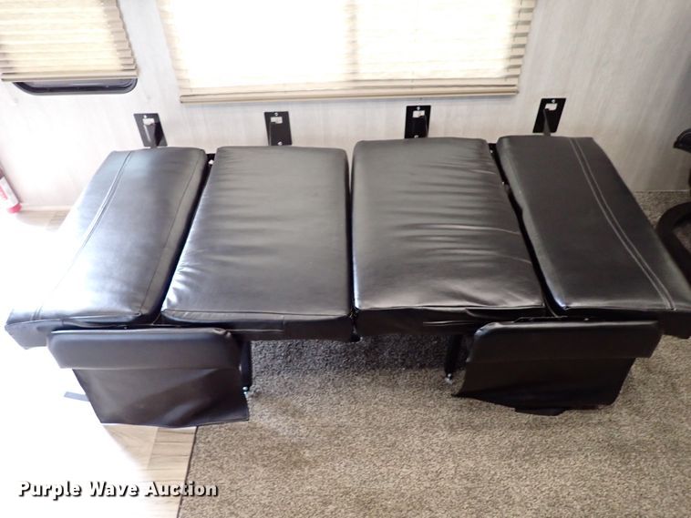 image for item JO9675 2022 Genesis Supreme 40CRXL  toy hauler camper