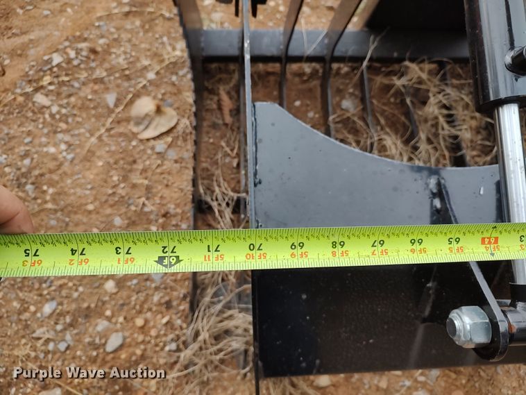 image for item JO9686 78" W skid steer grapple bucket