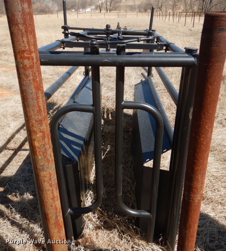 image for item JS9651 Roping chute