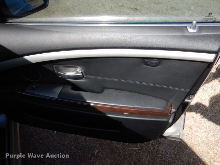 image for item JS9663 2008 BMW 750LI