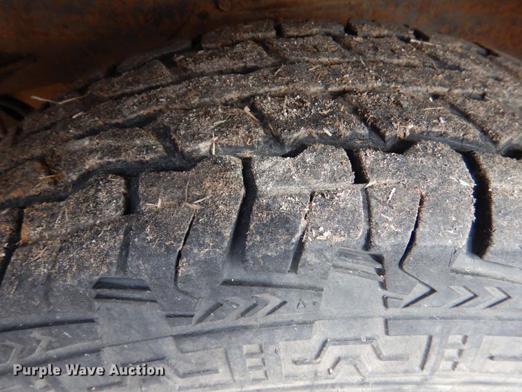 image for item JS9667 2001 Chevrolet S10  Crew Cab pickup truck