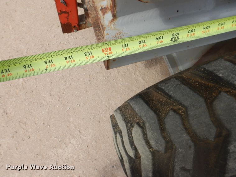 image for item KC9788 1998 Sky Jack SJ-7027  scissor lift