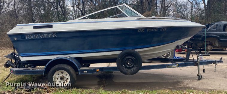 image for item KE9444 1987 Four Winns  boat