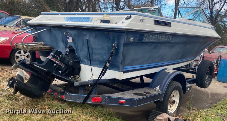 image for item KE9444 1987 Four Winns  boat