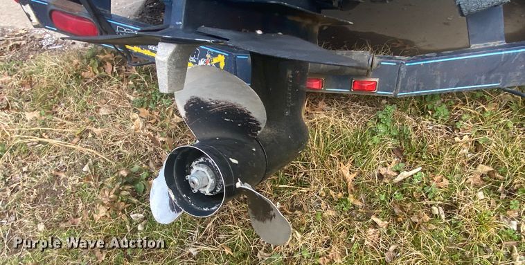 image for item KE9444 1987 Four Winns  boat