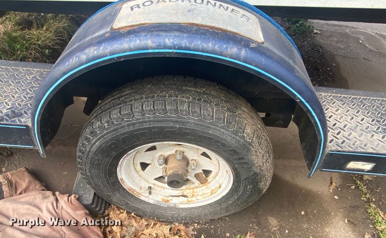 image for item KE9444 1987 Four Winns  boat