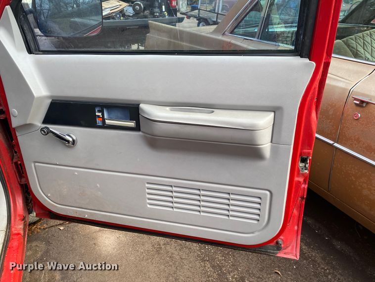 image for item KE9445 1994 Chevrolet C1500  pickup truck