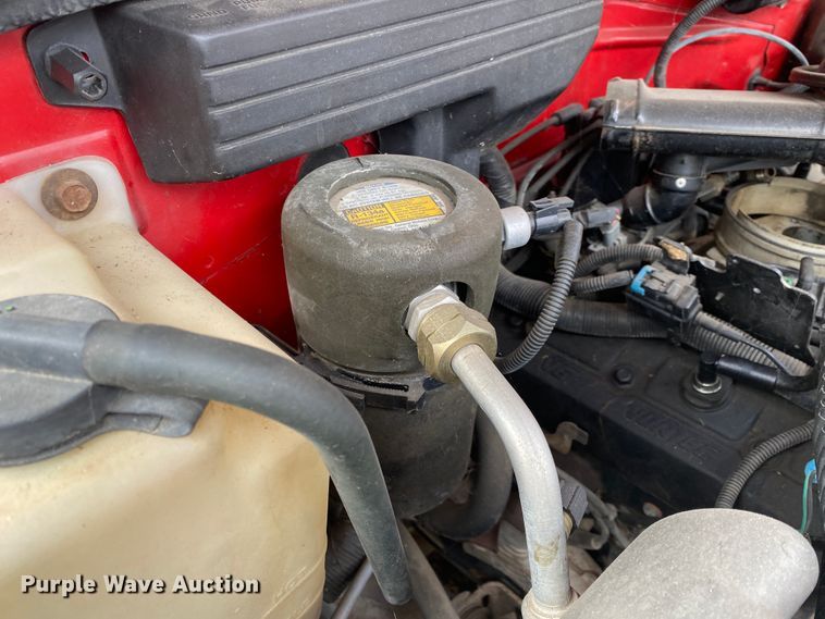 image for item KE9445 1994 Chevrolet C1500  pickup truck