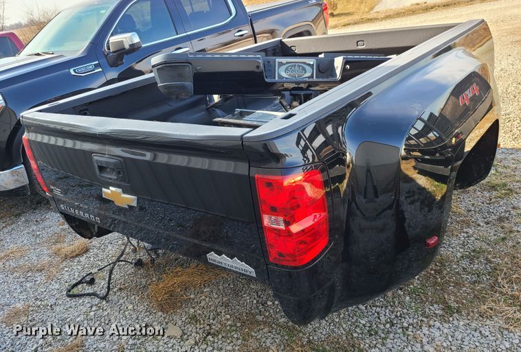 image for item KG9622 Chevrolet  pickup truck bed