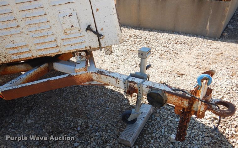 image for item KJ9579 1994 Bandit 150  wood chipper