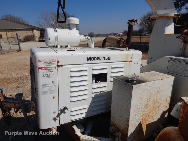 image for item KJ9579 1994 Bandit 150  wood chipper