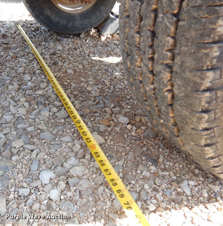 image for item KJ9579 1994 Bandit 150  wood chipper