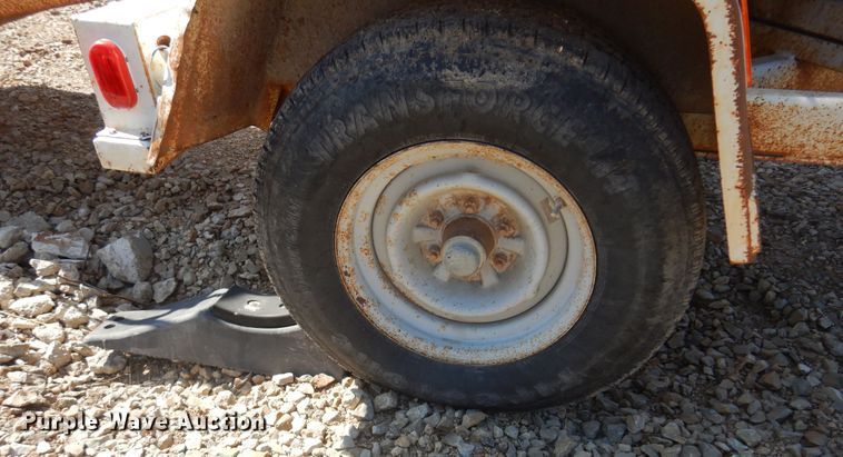 image for item KJ9579 1994 Bandit 150  wood chipper