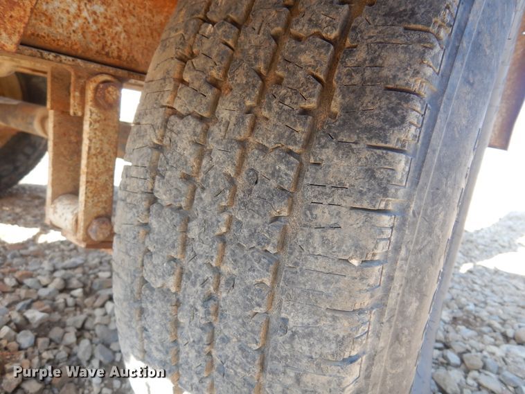 image for item KJ9579 1994 Bandit 150  wood chipper