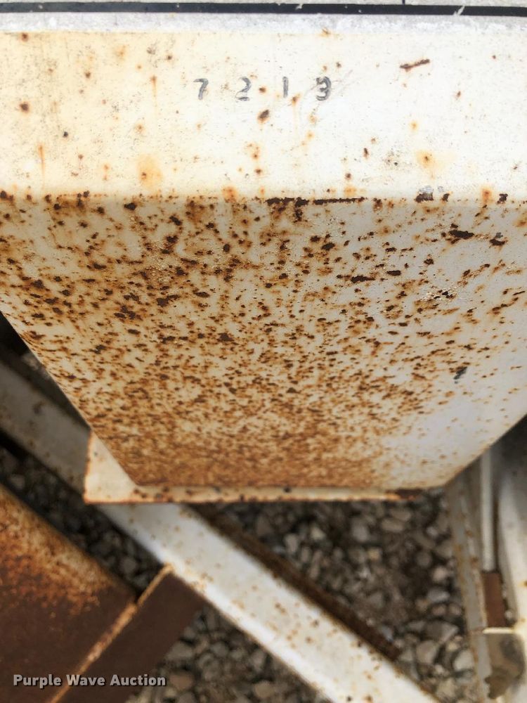 image for item KJ9579 1994 Bandit 150  wood chipper