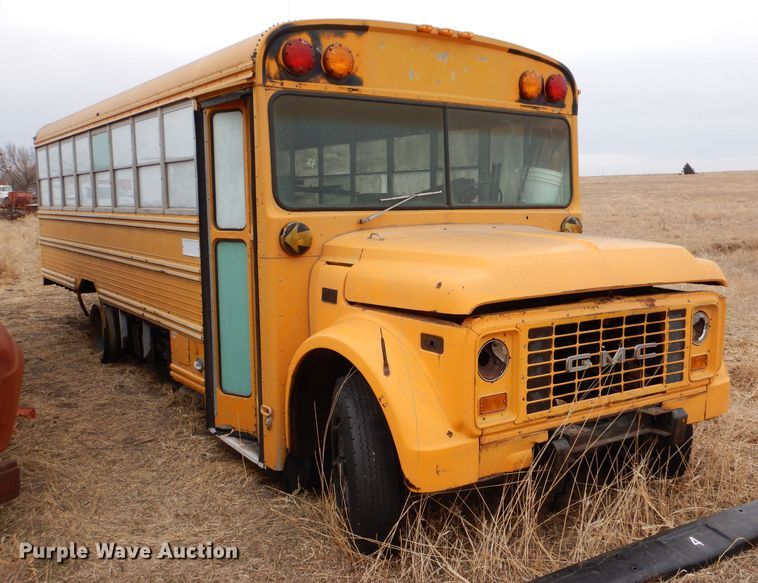 image for item LJ9796 1980 GMC Wayne Lifeguard  school bus