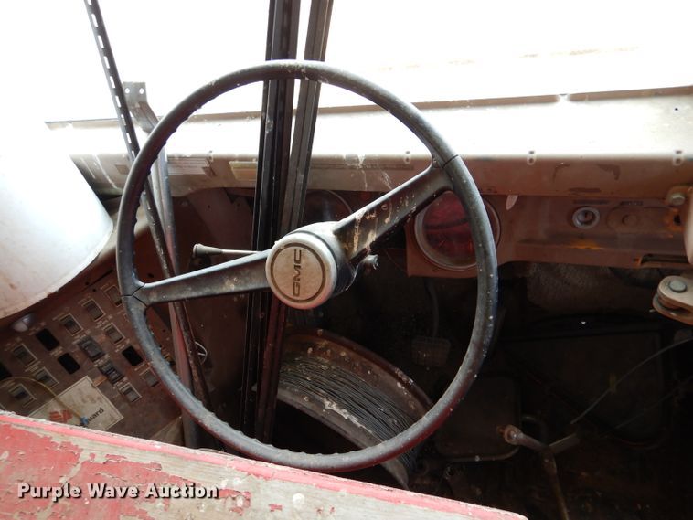 image for item LJ9796 1980 GMC Wayne Lifeguard  school bus