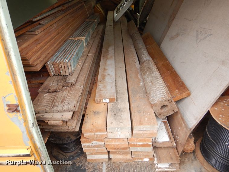 image for item LJ9796 1980 GMC Wayne Lifeguard  school bus