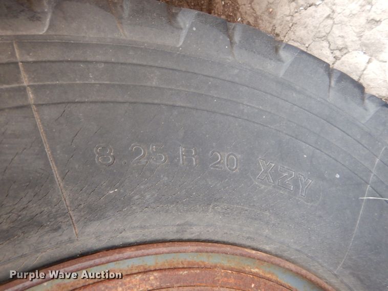 image for item LJ9796 1980 GMC Wayne Lifeguard  school bus