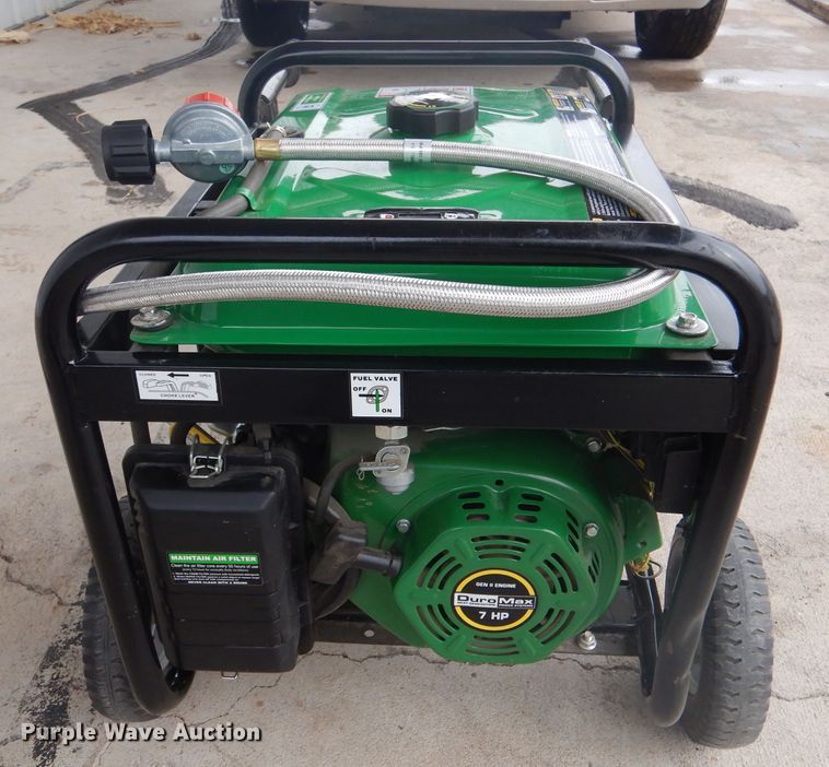 image for item LJ9802 2016 Duromax XP4850EH  generator