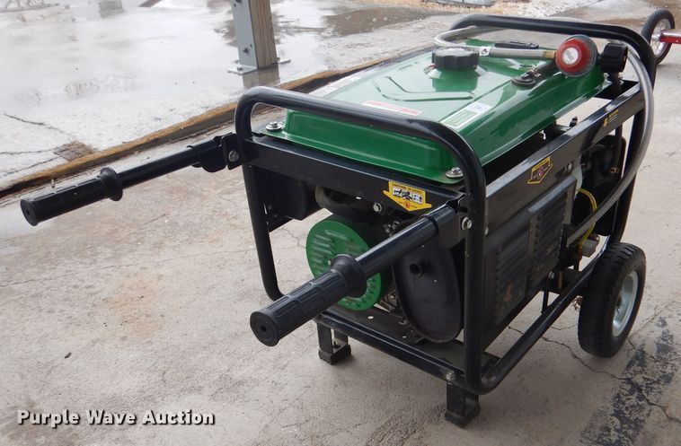 image for item LJ9802 2016 Duromax XP4850EH  generator