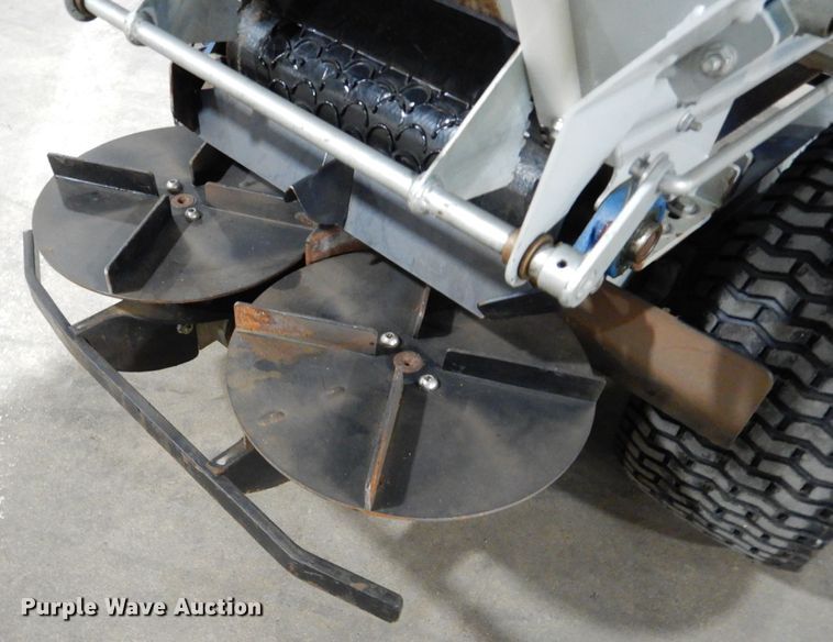 image for item MX9861 Ecolawn ECO250  spreader