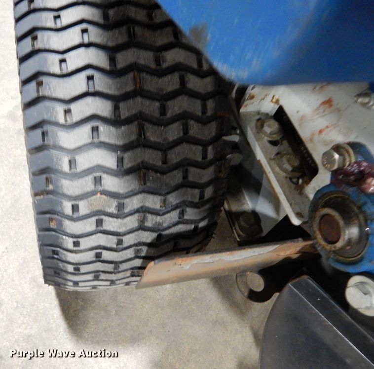 image for item MX9861 Ecolawn ECO250  spreader