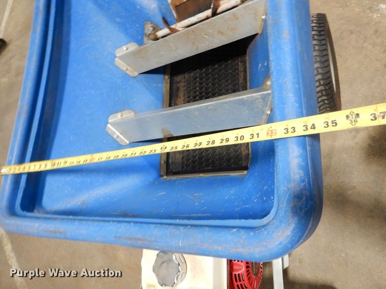 image for item MX9861 Ecolawn ECO250  spreader