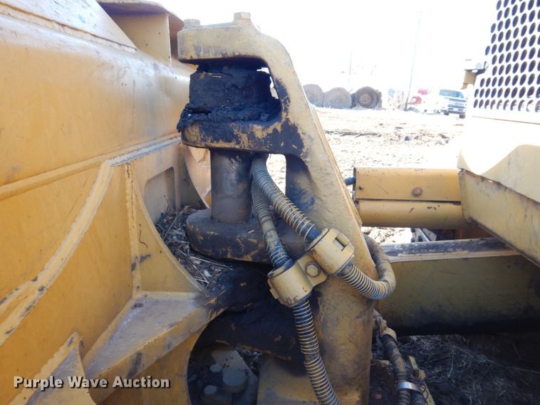 image for item DE7520 1998 Caterpillar D6M XL  dozer