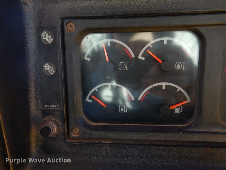 image for item DE7520 1998 Caterpillar D6M XL  dozer