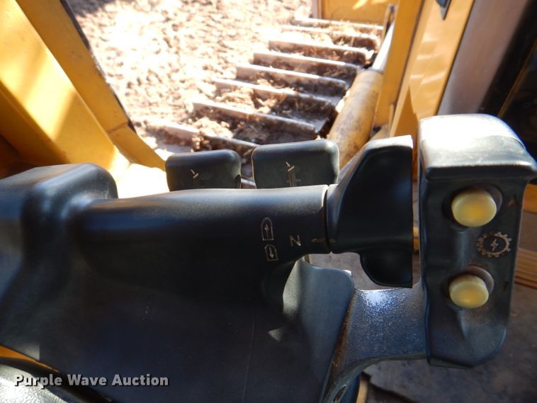 image for item DE7520 1998 Caterpillar D6M XL  dozer
