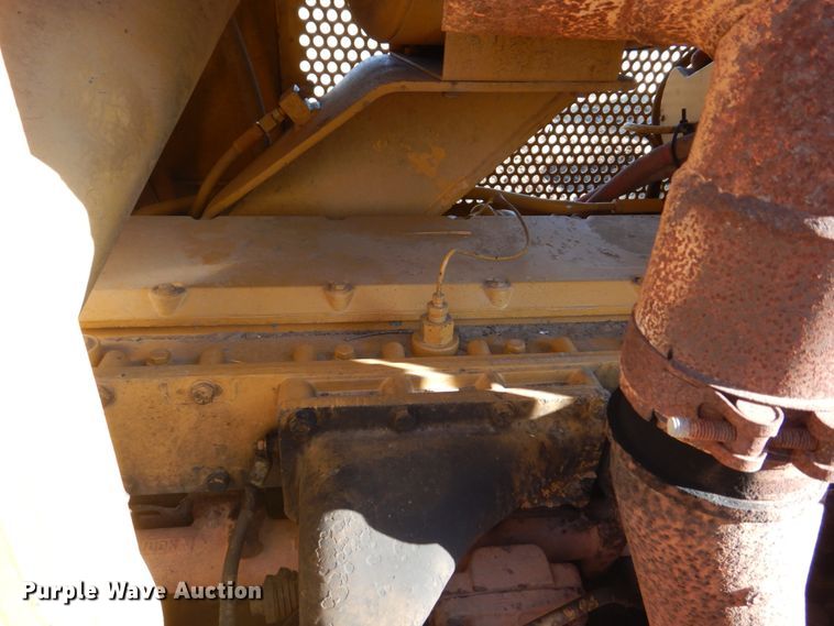 image for item DE7520 1998 Caterpillar D6M XL  dozer