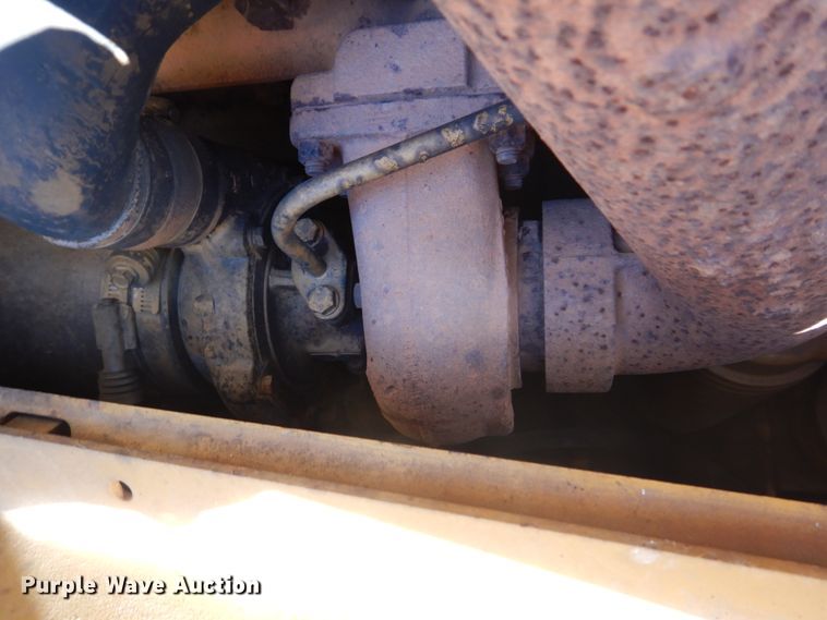 image for item DE7520 1998 Caterpillar D6M XL  dozer