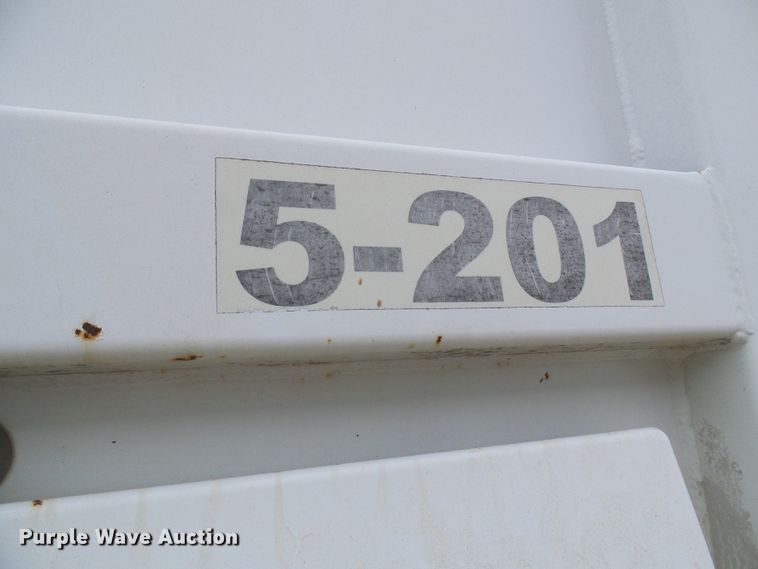 image for item DG5690 2000 Freightliner FC70  street sweeper truck